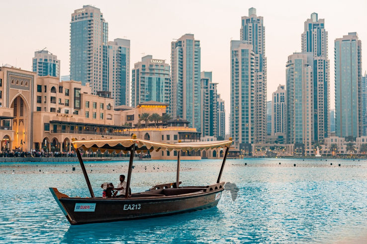 Dubai city tour dhow rides